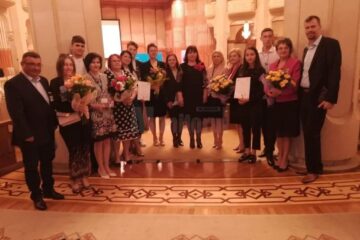 Șapte „Școli europene”, premiate la Palatul Parlamentului