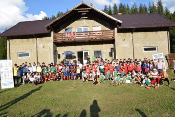 Peste 1.300 de elevi și profesori au participat la ediția din acest an a Festivalului „Zilele Sportului Școlar” de la Putna