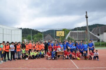 Peste 1.300 de elevi și profesori au participat la ediția din acest an a Festivalului „Zilele Sportului Școlar” de la Putna