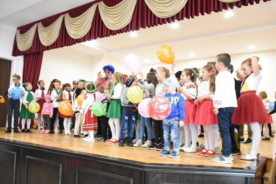 Ziua Copilului, sărbătorită și în comunitatea poloneză din Bucovina