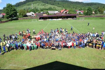 Peste 1.300 de elevi și profesori au participat la ediția din acest an a Festivalului „Zilele Sportului Școlar” de la Putna