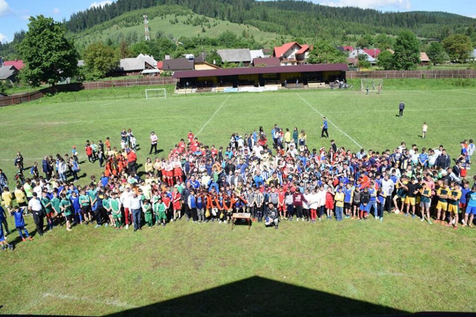 Peste 1.300 de elevi și profesori au participat la ediția din acest an a Festivalului „Zilele Sportului Școlar” de la Putna