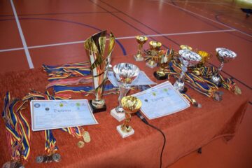 Peste 1.300 de elevi și profesori au participat la ediția din acest an a Festivalului „Zilele Sportului Școlar” de la Putna