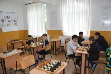 Peste 1.300 de elevi și profesori au participat la ediția din acest an a Festivalului „Zilele Sportului Școlar” de la Putna