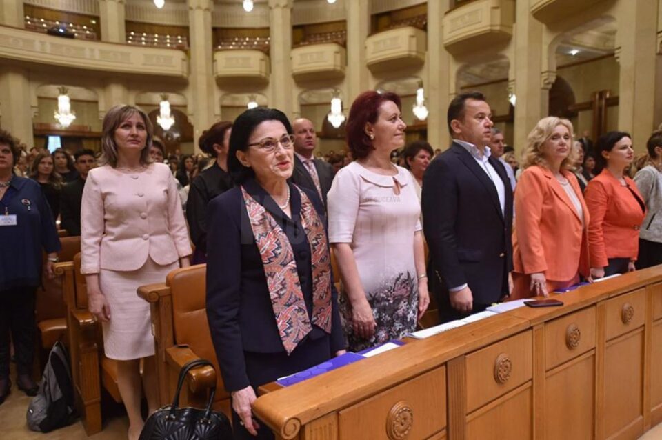 Șapte „Școli europene”, premiate la Palatul Parlamentului