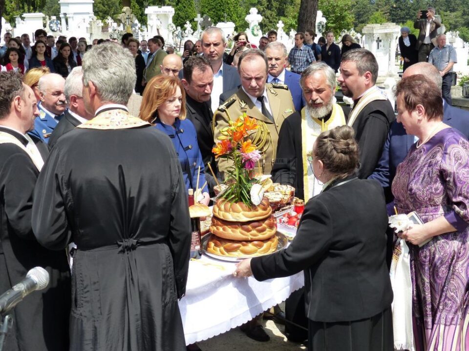Vesnica pomenire in cadrul ceremonialului religios