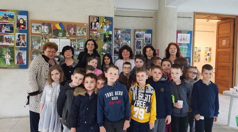 Vernisajul expoziției ”Mândri românași”, la Gura Humorului