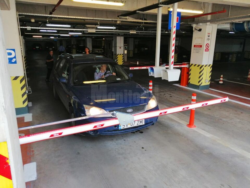 Proprietarul firmei a declarat că astfel de incidente pot să mai apară în primele zile după punerea în funcțiune