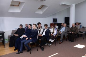 Sute de participanți și zeci de artiști la Sărbătoarea Bujorului de Munte, ediția a XIV-a, la Șaru Dornei