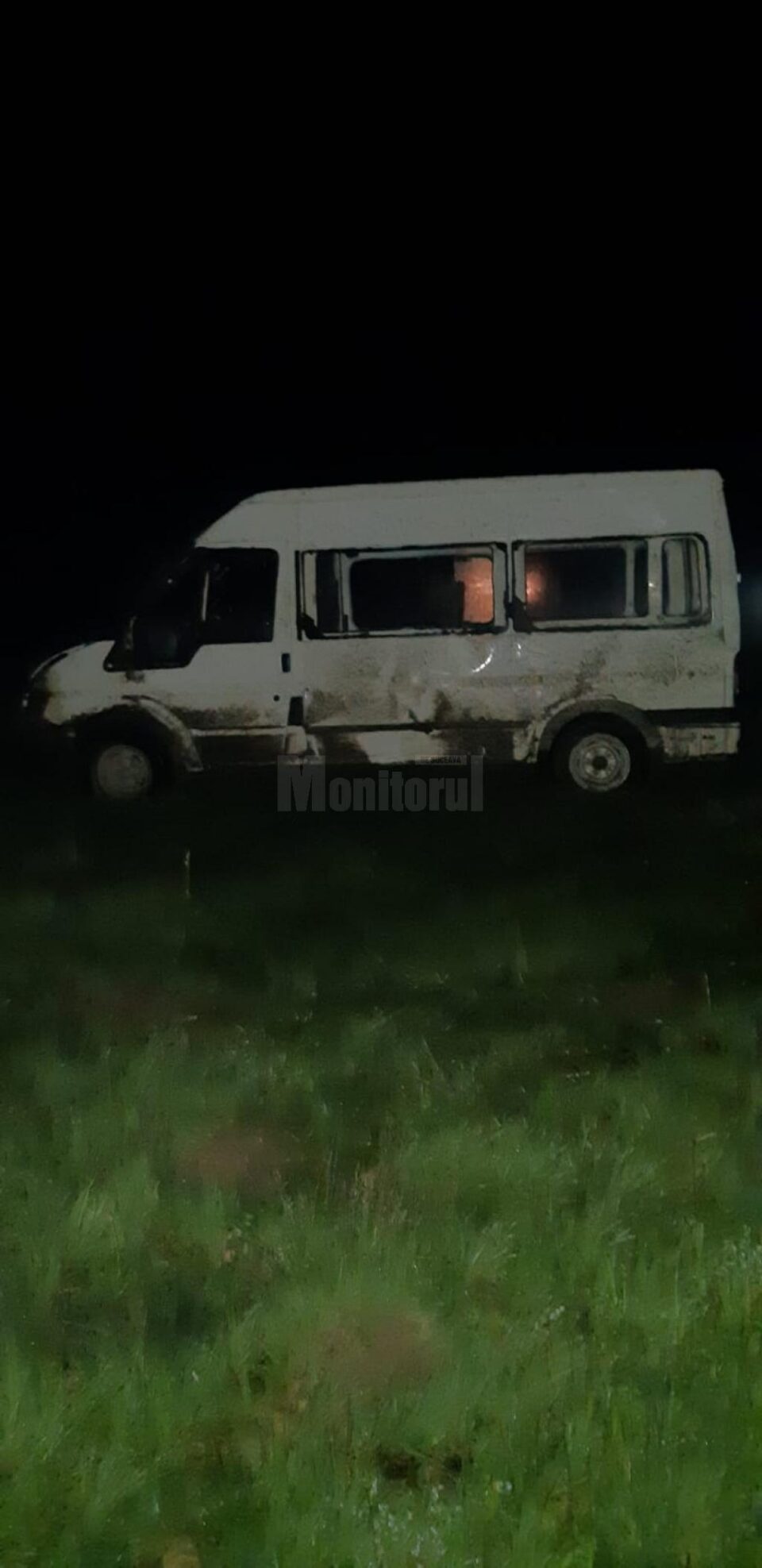 Autoutilitara implicată în accident