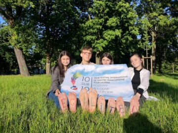 Trupa de teatru francofon „L’Écho„ a Colegiului Economic „Dimitrie Cantemir” Suceava