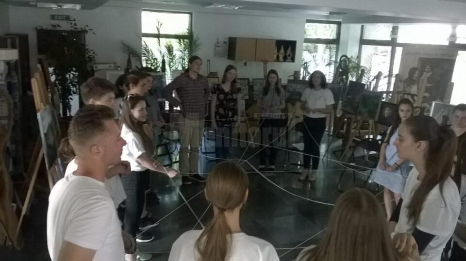 Acțiunea „Creativitatea și Leadership-ul”, organizată de Asociația Tinerilor Ortodocși Suceveni Acțiunea „Creativitatea și Leadership-ul”, organizată de Asociația Tinerilor Ortodocși Suceveni