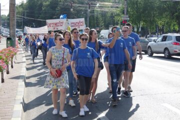 Belșug de bucurie și optimism la Marșul absolvenților 2019 de la Universitatea ”Ștefan cel Mare”
