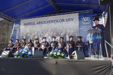 Absolvenții promoției 2019, de la Universitatea din Suceava, au fost celebrați în centrul municipiului