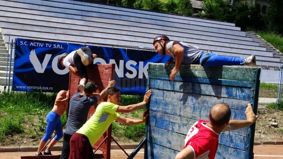 Pompierii suceveni s-au întrecut la Concursurile Serviciilor Profesioniste pentru Situații de Urgență