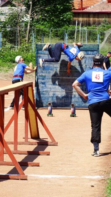 Pompierii suceveni s-au întrecut la Concursurile Serviciilor Profesioniste pentru Situații de Urgență