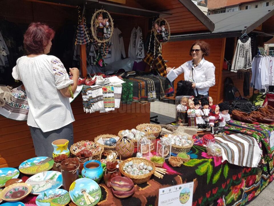 La Târgul de Sânziene vor fi prezenți 60 de meșteri populari din județul Suceava și din țară