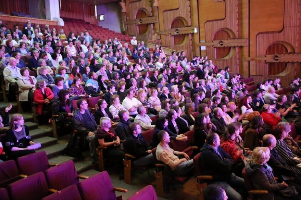 Zilele Teatrului "Matei Vișniec" au însemnat 32 de spectacole în 58 de reprezentații, timp de 15 zile