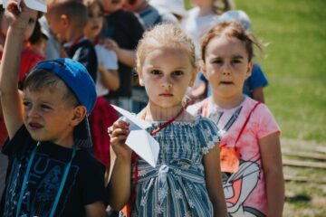Vacanța de vară a elevilor a devenit o sărbătoare a întregii comune, la Ipotești