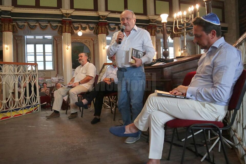 Dublă lansare de carte Daniel Șandru de Ziua Culturii Fălticenene
