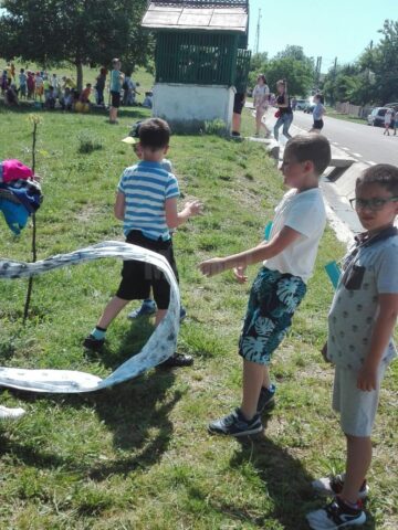 Vacanța de vară a elevilor a devenit o sărbătoare a întregii comune, la Ipotești