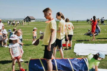 Vacanța de vară a elevilor a devenit o sărbătoare a întregii comune, la Ipotești