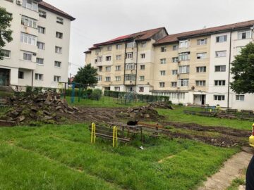 Un imens loc de joacă, de 1.000 mp, va fi amenajat în cartierul Obcini
