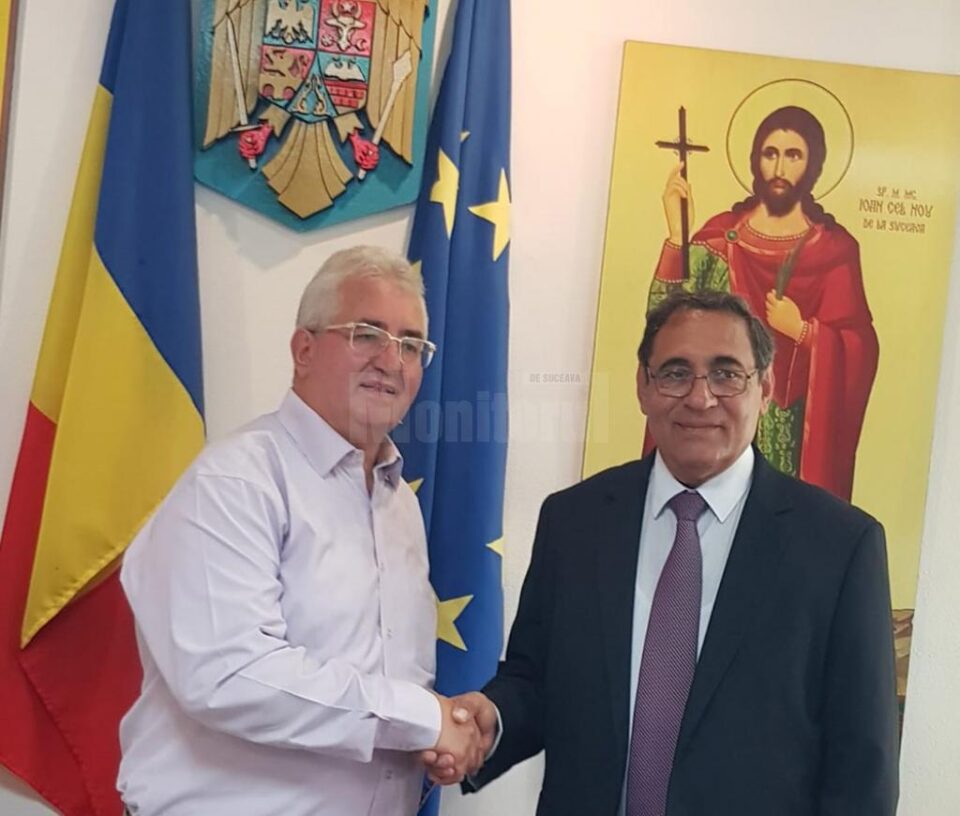 Ion Lungu, primarul Sucevei, și primarul din Karavas, Nicos Hadjistephanou