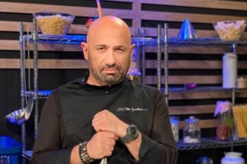 Chef Cătălin Scărlătescu va găti pentru public, duminică, la Muzeul Satului Bucovinean