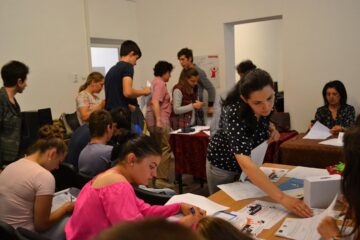 Activități menite să sprijine integrarea pe piața muncii a elevilor humoreni cu dificultăți de învățare