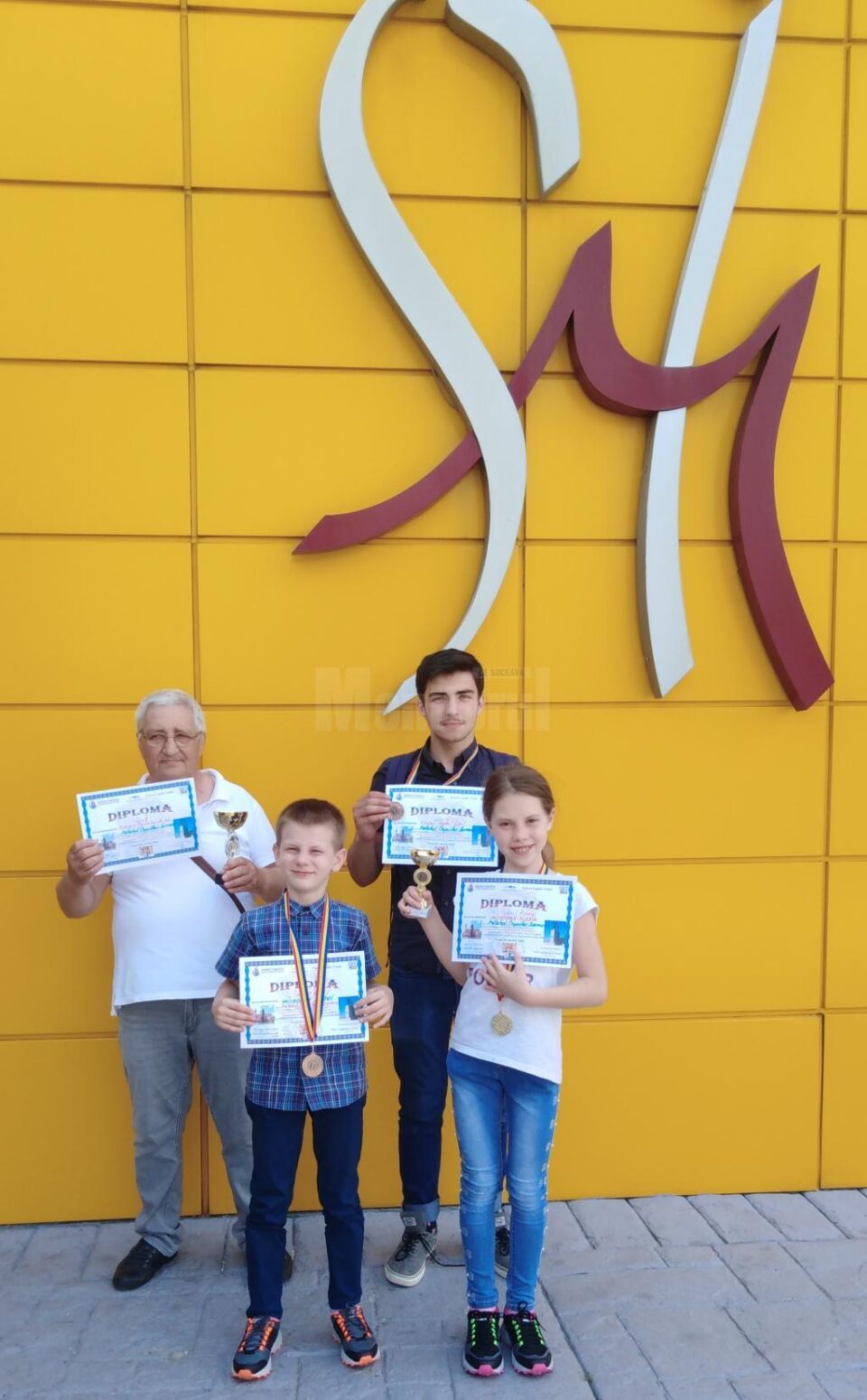 Locuri meritorii pentru elevi suceveni de la Palatul Copiilor, la un concurs de șah desfășurat la Vaslui