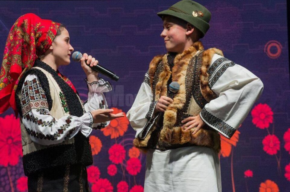 Elevi humoreni, premiați la Festivalul Internațional „Integrare pictată cu sunet”, desfășurat în Polonia