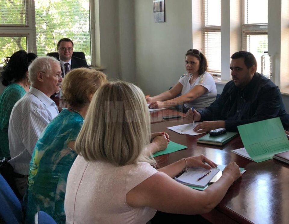 Discuții la CAS Suceava Discuții la CAS Suceava