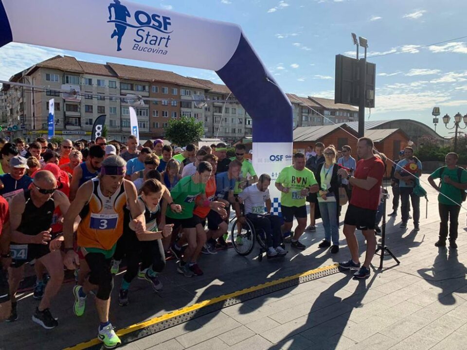 Startul competiției a fost dat de viceprimarul de Suceava Lucian Harșovschi
