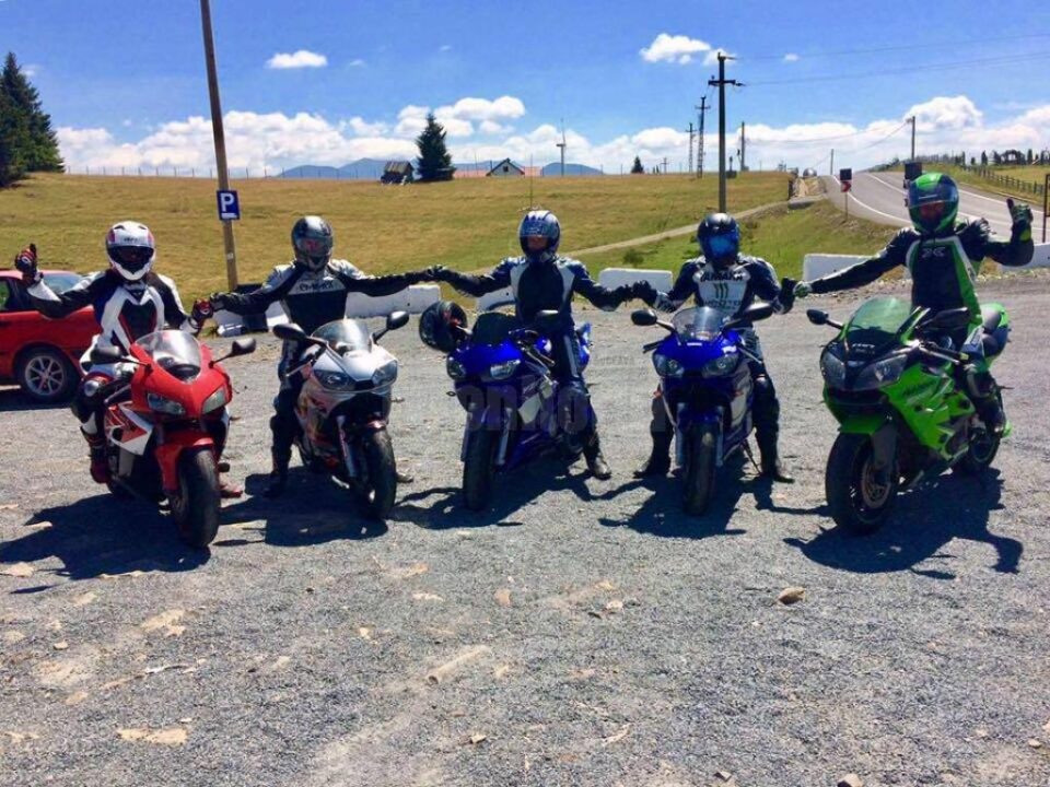 Grupul de motocicliști