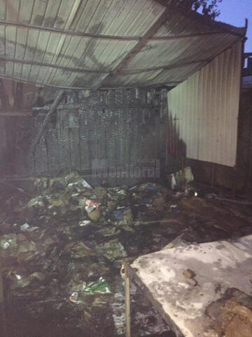 Patru chioșcuri, incendiate în bazarul din centrul municipiului