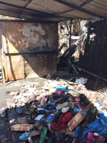 Patru chioșcuri, incendiate în bazarul din centrul municipiului