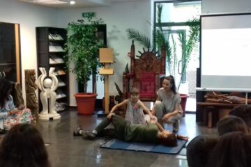 Curs de prim ajutor, organizat de Asociația Culturală „Sfântul Mitropolit Dosoftei” și Asociația Tinerilor Ortodocși Suceveni