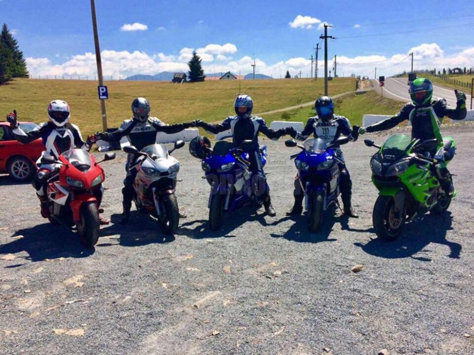 Un militar sucevean pentru care motoarele erau totul a murit în accident de motocicletă, în Pasul Tihuța