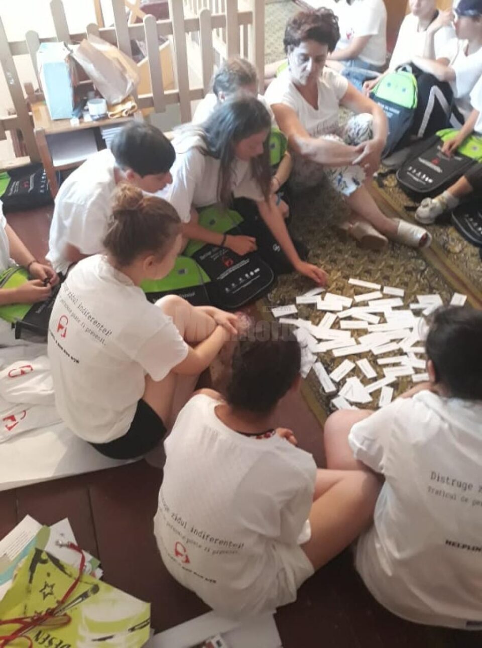 15 adolescente din centre de plasament au participat la tabăra de vară ,,Spune Stop Traficului de Persoane”