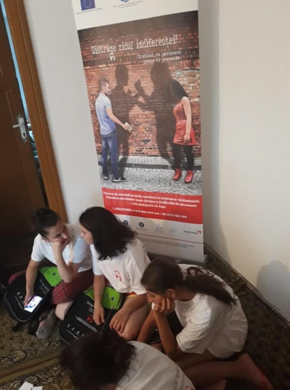 15 adolescente din centre de plasament au participat la tabăra de vară ,,Spune Stop Traficului de Persoane”