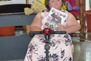 Scriitoarea Madalina Boca, premiată în cadrul evenimentului de lansare a cărții