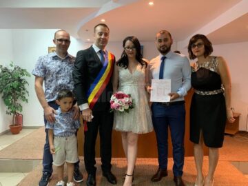 Viceprimarul Lucian Harșovschi a oficiat 21 de căsătorii, unele internaționale, la finele săptămânii trecute