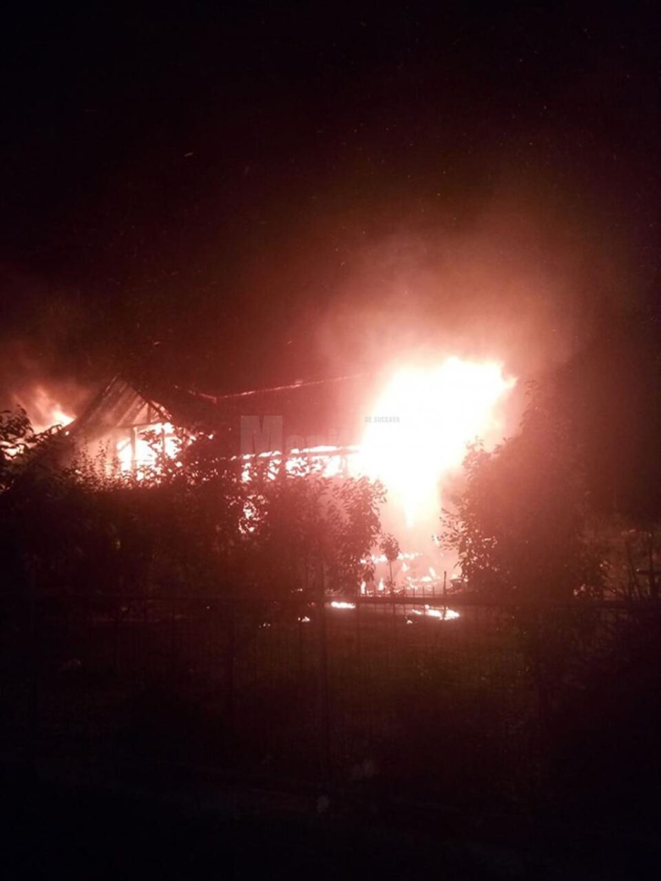 Focul a fost deosebit de violent