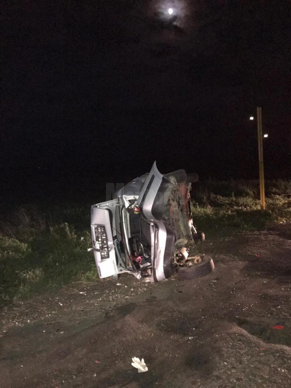 Mașina în care erau cei cinci oameni
