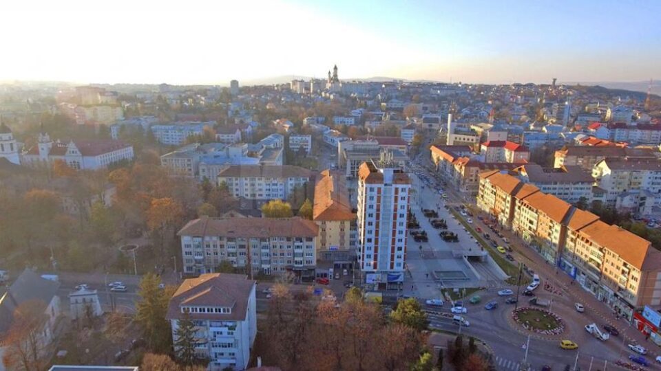 Furnizarea apei calde se oprește de luni, 15 iulie, în toate cartierele Sucevei, pentru revizia de vară