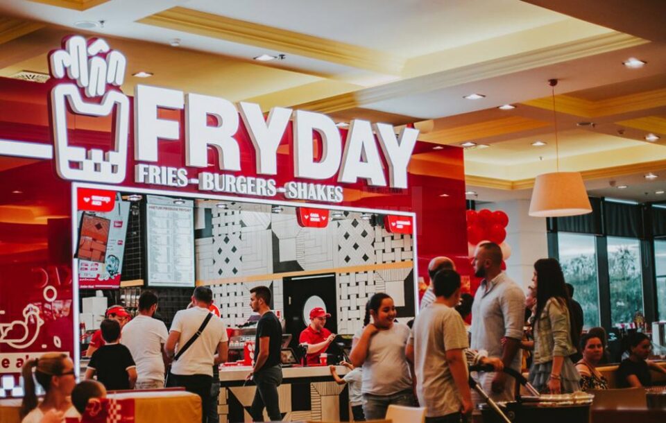 Fryday, noul restaurant din food court Iulius Mall Suceava