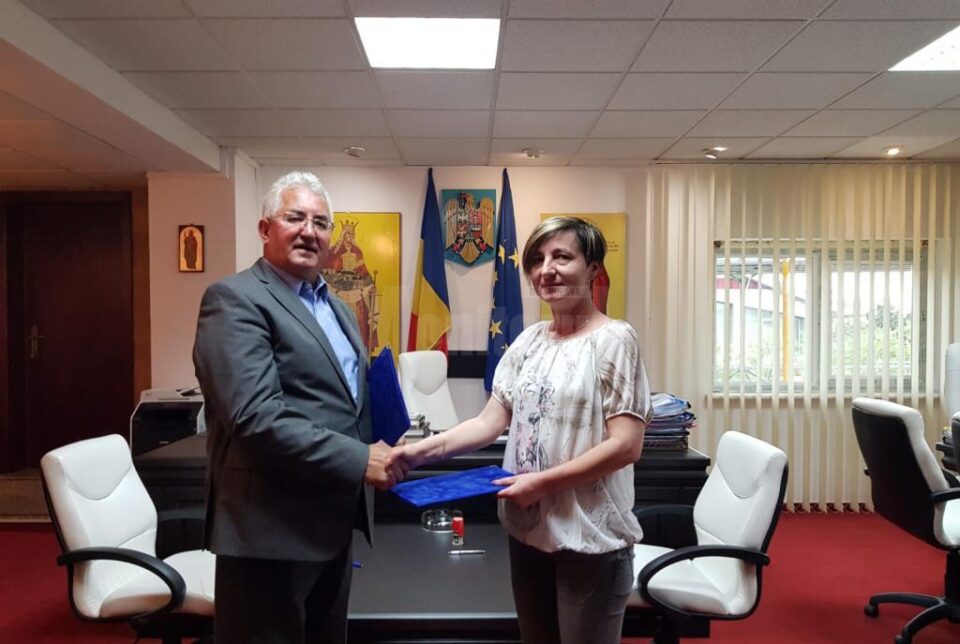 Contractul de execuție a noii grădinițe din Burdujeni Sat, semnat miercuri, pentru 2,4 milioane de lei