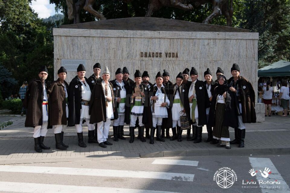 500 de artiști din străinătate și peste 1.500 de artiști amatori din județ, așteptați la Festivalul „Întâlniri Bucovinene”, la Câmpulung Moldovenesc