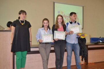 Elevii Colegiului ”Petru Rareș” s-au „duelat” în dezbateri academice în cadrul olimpiadei naționale de la Piatra Neamț